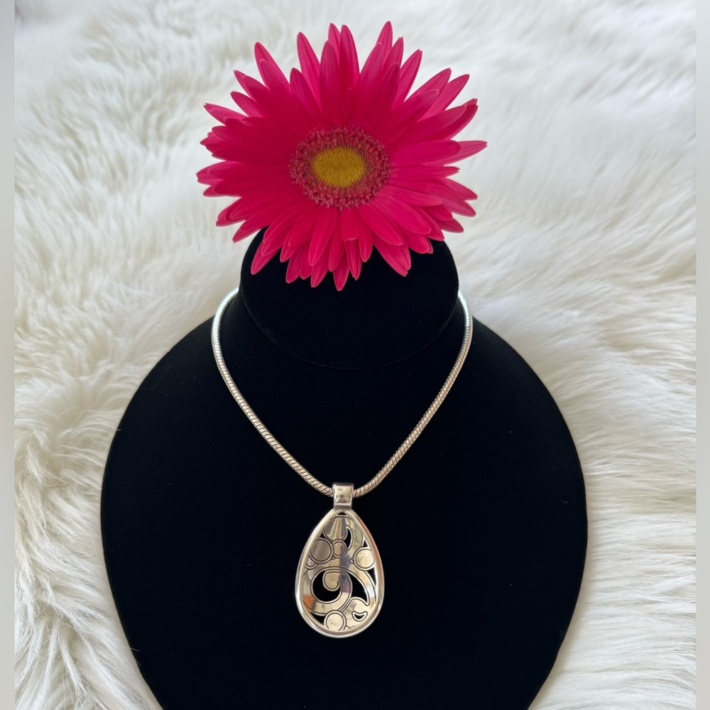 🩷 BRIGHTON Contempo Pear- Shaped Pendant Adjustable Necklace - Picture 3 of 8